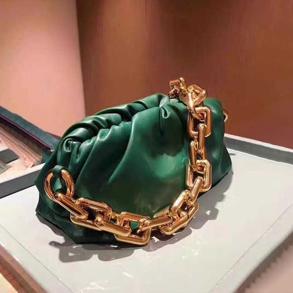 

totes soft pu leather pleated shoulder bag women luxury designer thick metal chain clip handbag female purse fashion 230509