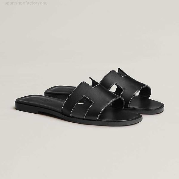 

2023 h beige slippers beach slippers classic flat heel summer fashion lady slides women shoes l bath ladies sandals, Black