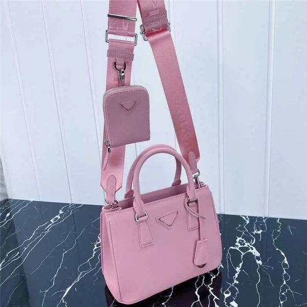 

leather women shoulder bag chest pack lady tote messenger fashion classic crossbody bags handbags purses 20222, Black;red