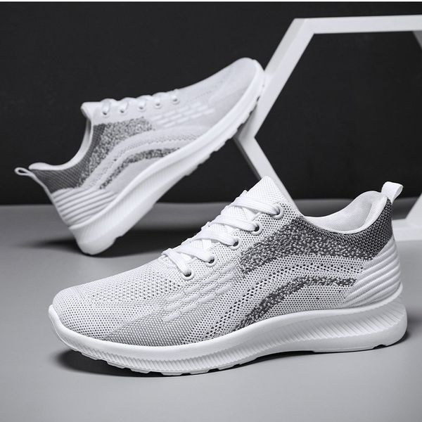 

men's running shoes are lightweight and comfortable.with lightweight1 shock absorption white black and grey outdoor sports shoes for me