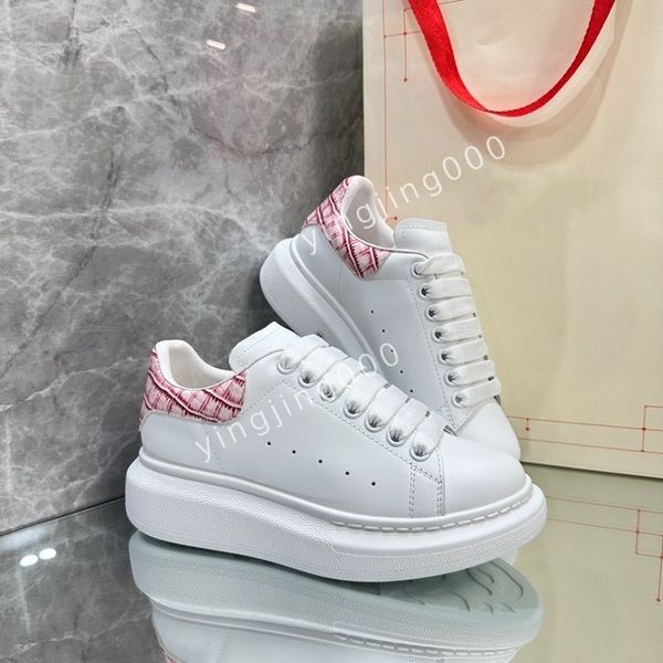 

2023new fashion brand women quality designers sneakers camouflage casual shoes checkered studded flats mesh trainers, Black