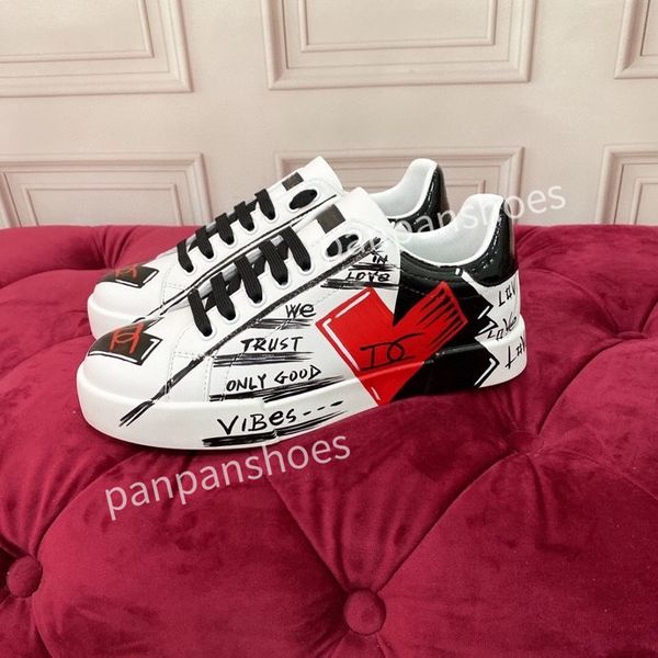 

new casual shoes brand men women designer leather lace-up sneakers fashion lady flat running letters shoes sneaker, Black