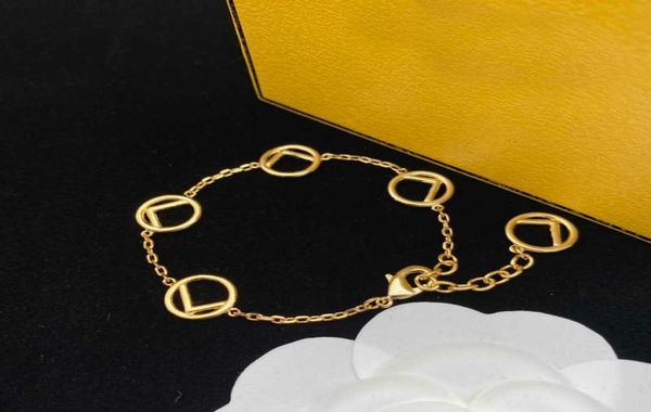 

charm bracelets fashion designer gold bracelet for women luxury jewelry chain pendant links womens letter love bracelets party wed1129478, Golden;silver