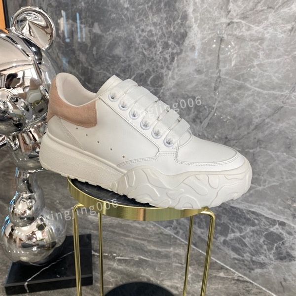 

brand designer platform men quality casual shoes leather lace-up sneaker lady flat running trainers letters gym sneaker, Black