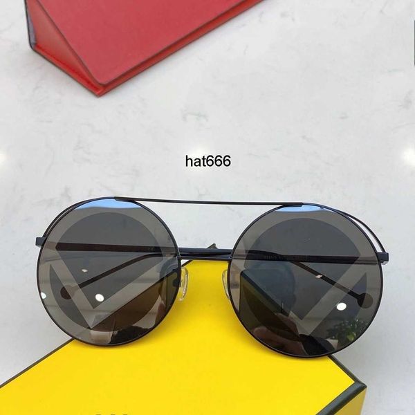 

mens sunglasses for women men sun glasses fashion style protects eyes, White;black