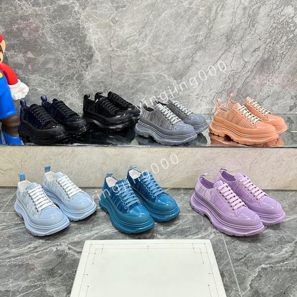 

2023new fashion platform womens quality sneakers camouflage casual shoes checkered studded flats mesh trainers, Black