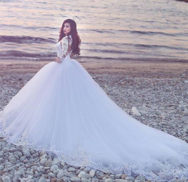 

dubai arabic 2020 luxury wedding dresses bridal gowns princess long sleeves ball gown cathedral train bride dress vestidos de novi3734665, White