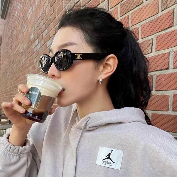 

2023 tiktok triumphal arch sunglasses leopard print round advanced sunglasses for women can be matched with a certain degree of sunscreen, White;black