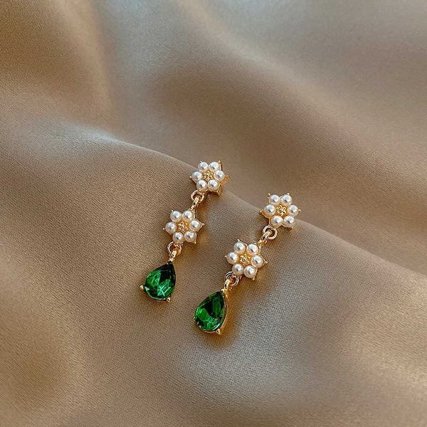 

charm gorgeous green cubic zirconia long tassel earrings for women noble wedding party earring luxury design elegance feminine jewelry aa230, Golden