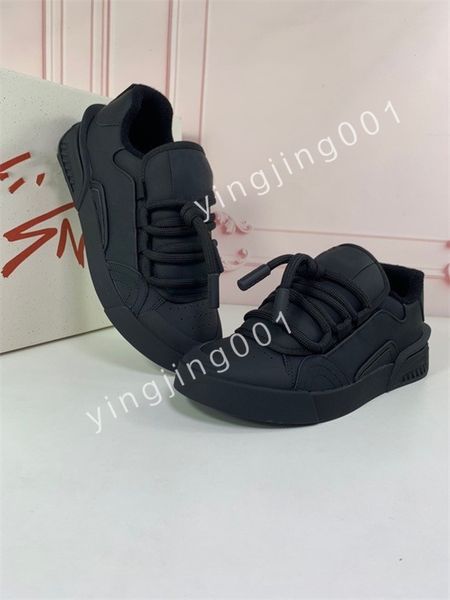 

luxurys ceiling retro plate-forme designer shoes for men's women leather black white flat platform sneaker fashion ladies youth