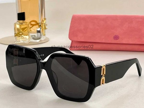 

ladies sunglasses designers for women summer 12 style anti-ultraviolet retro plate full frame fashion eyeglasses random box 12wsgupl3iox6x4b, White;black