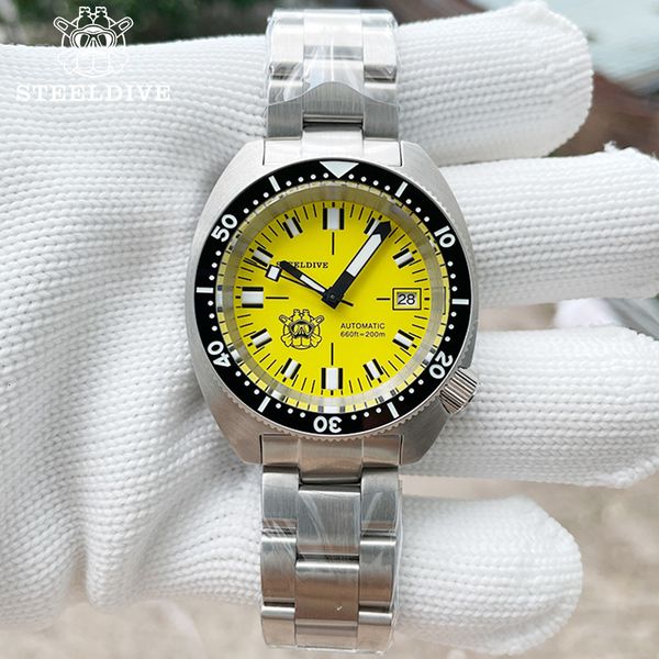 

wristwatches steeldive sub300t diver men watches nh35 automatic mechanical sapphire crystal 200m waterproof luminous date wristwatch 230519, Slivery;brown
