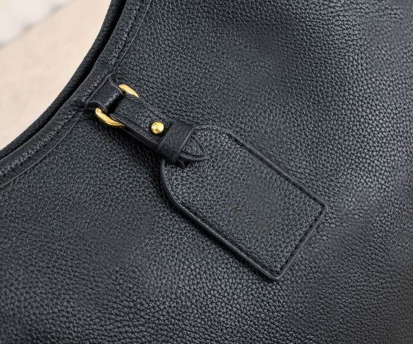 

carryall designer bags tote bag luxury handbags womens shoulder bags quality leather embossed flower letter empreinte totes fashion makeup p