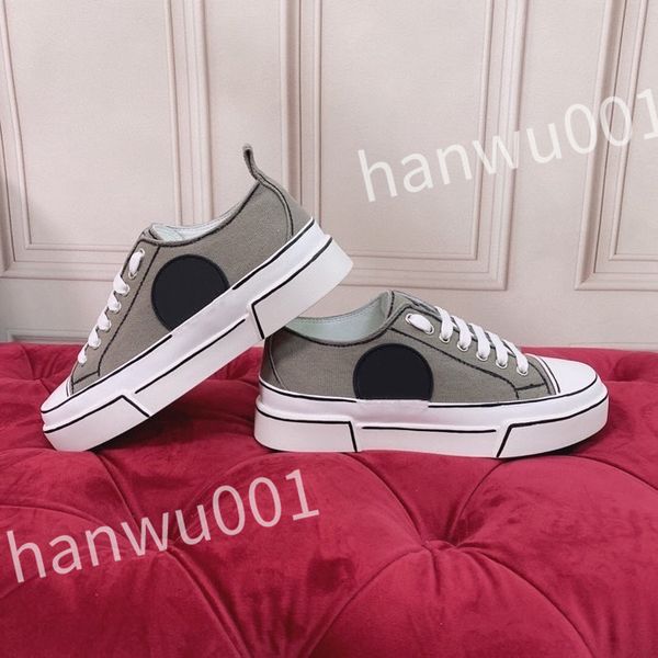 

2023 designer womans shoes leather lace up men fashion platform sneakers white black mens womens casual shoes