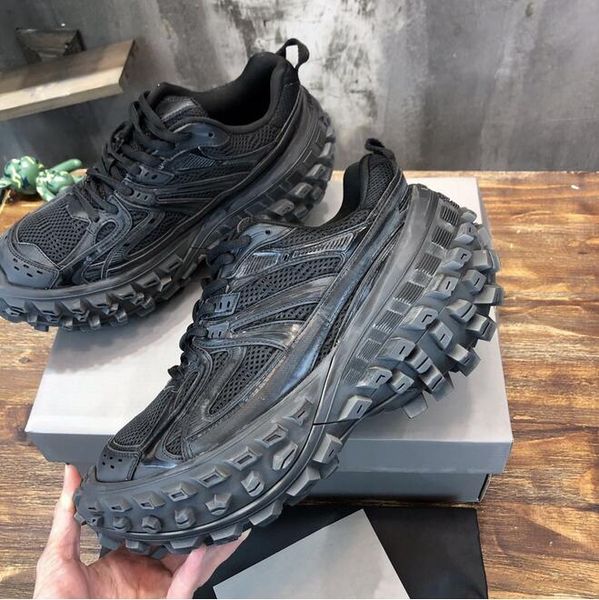 

2023 defender sneakers designer women men tire shoes rubber dad chunky sneaker casual fashion beige mesh shoe size 35-45