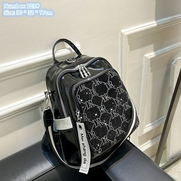 

wholesale ladies shoulder bag 2 colors exquisite western style diamond handbag sweet little fresh sequin leisure backpack personality trend plaid backpacks 223#, Black