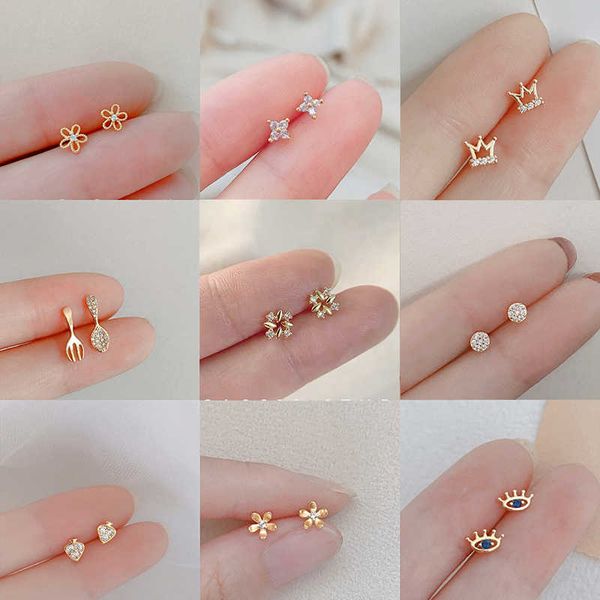 

charm silver plated shiny zircon ear piercing earrings for women flower helix cartilage small stud earrings trendy jewelry 2022 aa230519, Golden