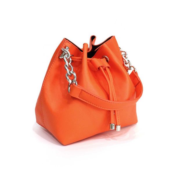 

2023 new arrivals trendy design bucket for women customized shoulder bag