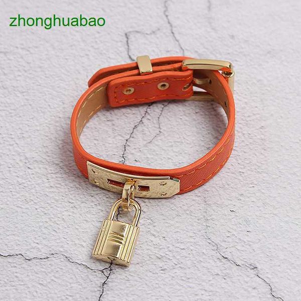 

hemres designer bracelet 2023 new punk style belt buckle personalized gold lock head decorative leather bracelet trend 9flx, Black