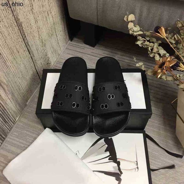 

slippers slippers designers slides slipper flats sandals beach shoes loafers sliders eur fashion luxurys floral leather rubber gear bot j230, Black