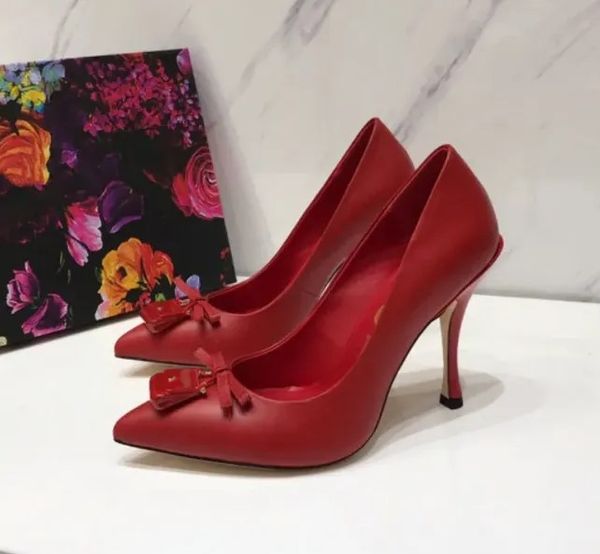 

Luxury Sandals Genuine Leather Summer High Heels Fashion Casual Versatile Style Designer Ladies Beach H Letter Slippers 35-42