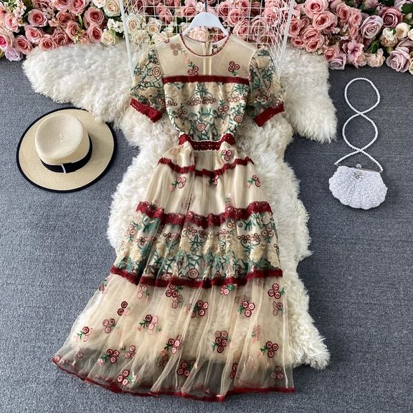 

mesh embroidery spliced lace dress 2023 summer new elegant bubble sleeve palace style swing long dress, Black;gray