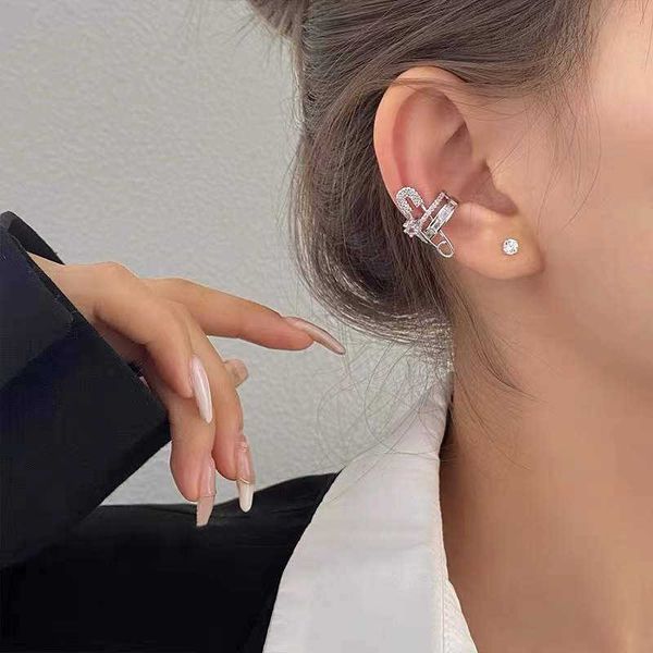 

charm jwer prevent allergy silver color pin earrings clip vintage rhinestone zircon design geometric party jewelry 1 pc ear clip aa230519, Golden
