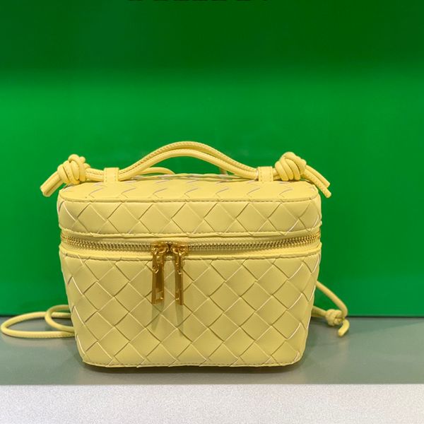 

braided cosmetic bag mini makeup bag crossbody bag weave knot shoulder handabgs women make up bag designer pouch shoulder bags toilet wash b