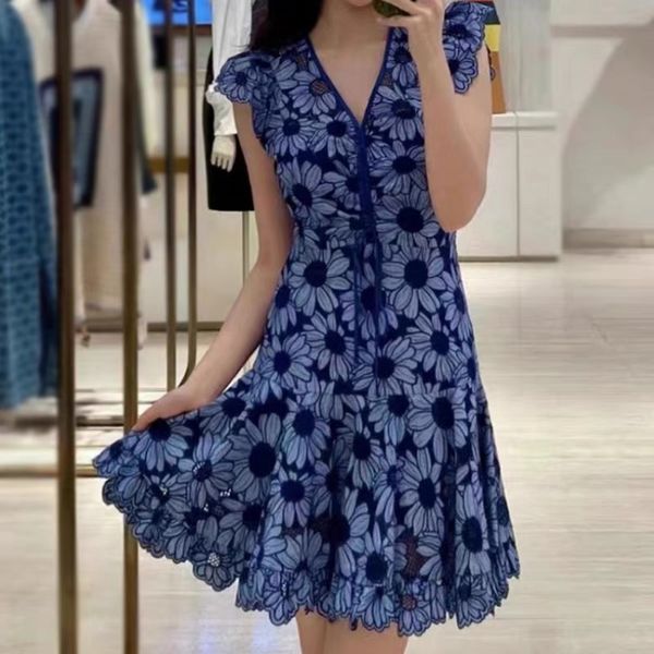 

23-sand-ro french style dress v-neck frill sleeves fitted dress for women, Black;gray