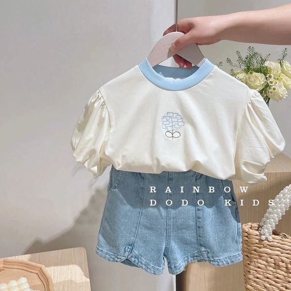 

clothing sets korean teenagers baby kid girls embroidery tshirt 2023 summer short sleeve denim shorts 2pcs outfits girl clothes 230519, White