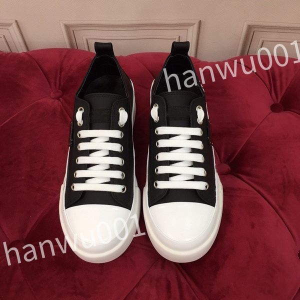 

2023 new luxury designer womans shoes leather lace up men's fashion platform sneakers white black mens womens casual shoes