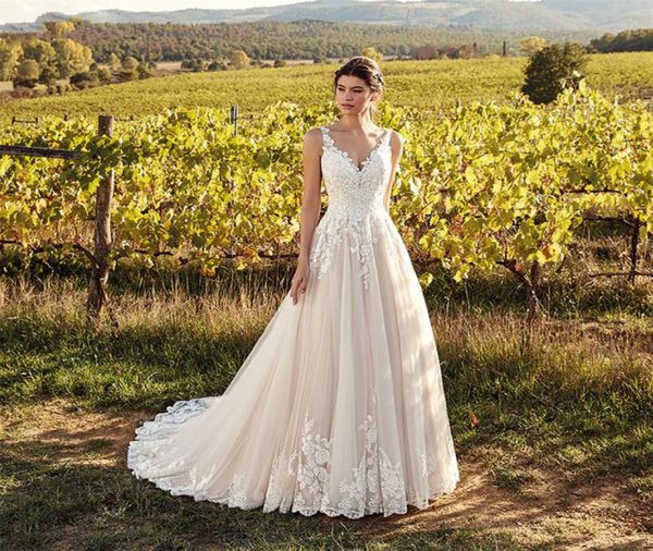 

vneck lace appliques aline wedding dresses 2020 backless bridal gowns slim formal vintage vestidos de marriage middle east3265053, White