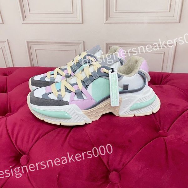 

2023 luxury designer sneakers calfskin casual shoes reflective shoes leather trainers all-match stylist sneaker leisure shoe platform lace-u, Black