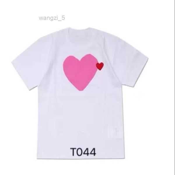

cdg fashion mens play t shirt designer red heart commes casual women shirts des badge garcons high quanlity tshirts cotton embroidery 10 i7r, White;black