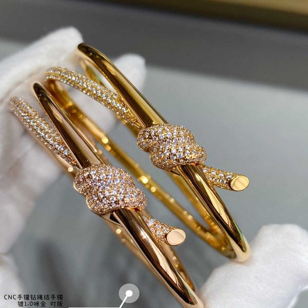 

designer new v gold second generation cnc carved tiffay knot tnot bracelet female 18k rose thick hand inlaid with valley ailing, Black
