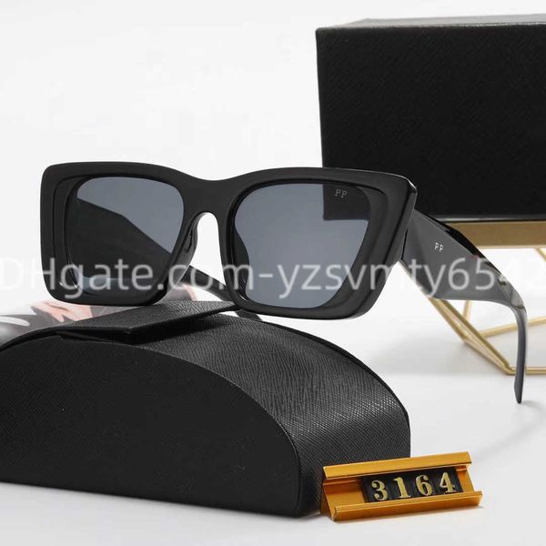 

fashion 2023 women designer sunglasses eyeglasses goggle outdoor beach sun glasses for man woman 4 color vintage triangular signature with b, Blue