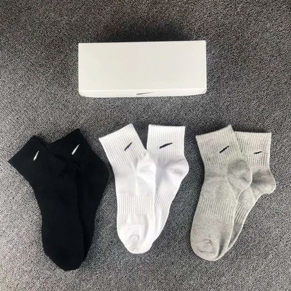 

cotton socks women men classic ankle letter breathable black white gray mixing football basketball sports sock designer luxury casual comfor
