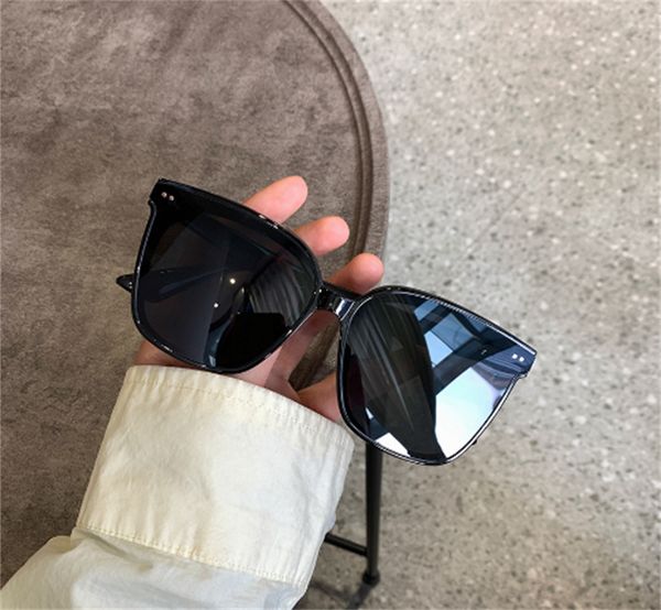 

women's fashionable retro trend sunglasses, White;black