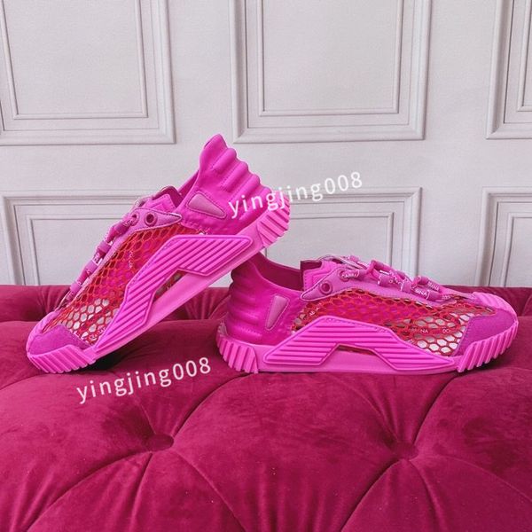 

new designer fashion brand casual shoes women low sole canvas shoes leather black white sole sneakers2023