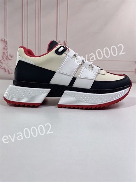 

2023 new designer men causal shoes fashion woman leather lace up platform sole sneakers white black mens womens