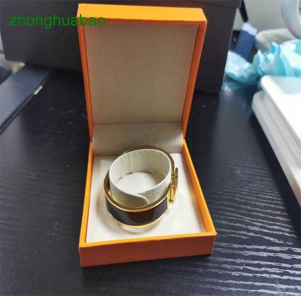 

hemres designer bracelet whole 32 colors enamel bangles men women cuff bracelets 12mm upper arm color h stainless steel luxury jewelry gifts, Black