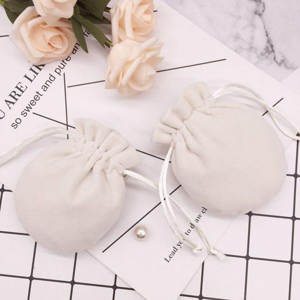 

boxes 50pcs/lot 9*11cm velvet bag drawstring pouches jewelry packing display bags wedding christmas new year gift present for lovers, Black;white