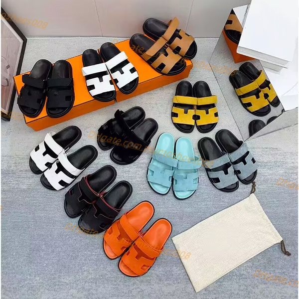 

designer sandals chypre sandals slippers beach classic flat sandals luxury summer lady leather flip flops men women slides, Black