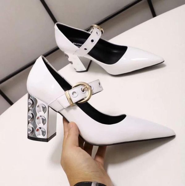 

patent leather 2020ss women dress heeled wedding pumps pointed toe ladies fashion buckles design party prom dress shoes autumn chu2407242, Black