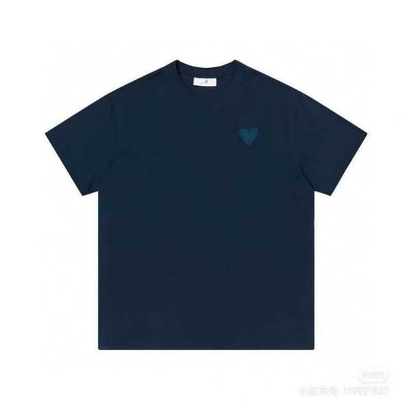 

designers amis paris shirit 2023 spring classic heart solid color big love round neck heart short sleeve t-shirt for men and women om, White;black
