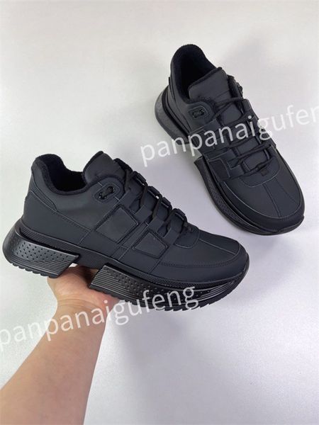 

2023 new luxurys men's sneakers designer white shoes triple leather printed sneaker platform women casual shoe, Black