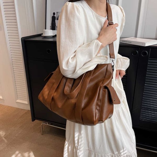 

pu leather shoulder side bag for women fashion trend designer female retro big handbags crossbody bags 230424