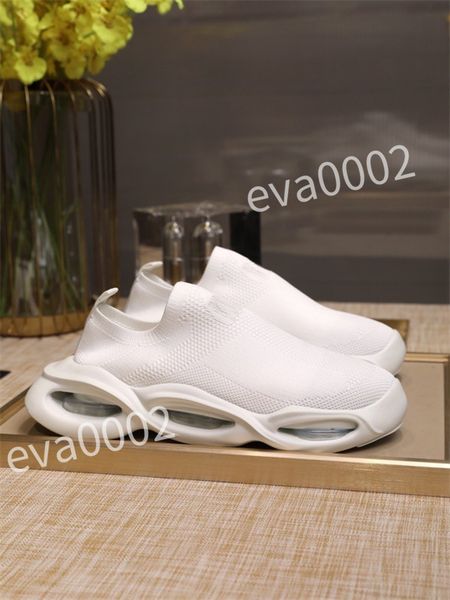

2023 new luxurys designer men causal shoes fashion woman leather lace up platform sole sneakers white black mens womens