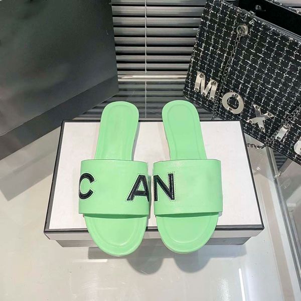 

luxury sandals designer new candy letter slippers casual slippers luxury 2023 new fashion versatile sandals, Black