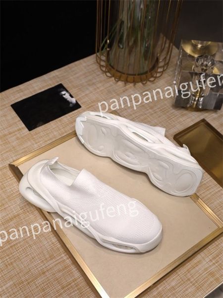 

2023 luxurys men's sneakers designer white shoes triple leather printed sneaker platform women casual shoe, Black